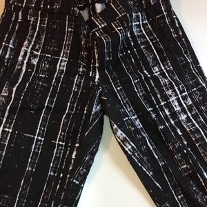 Banana Republic Sloan pant with leather detail